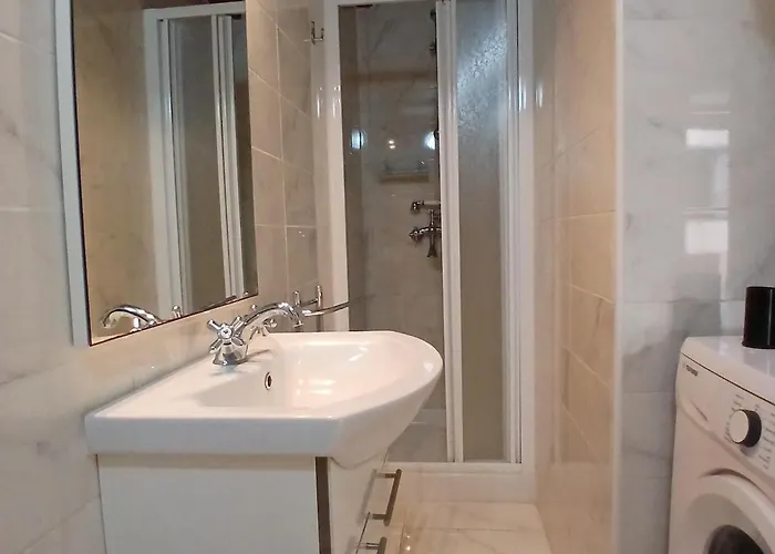 Original Mediterranean House بيت للعطل